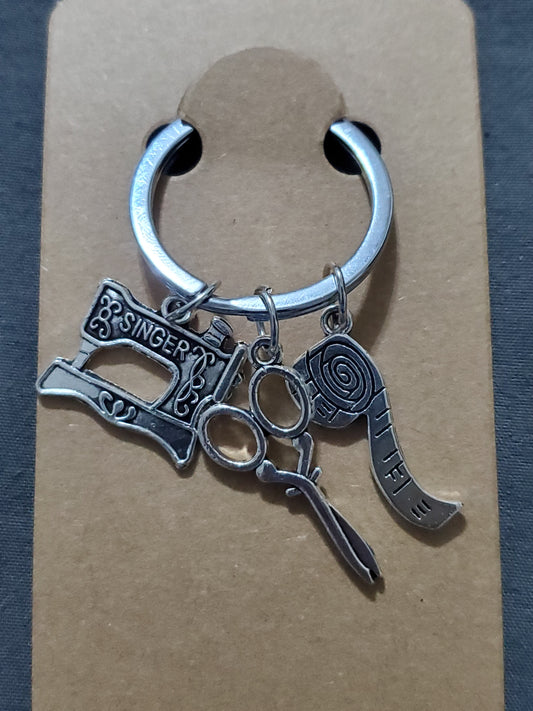 Keychain Sew Tape Scissors Silver